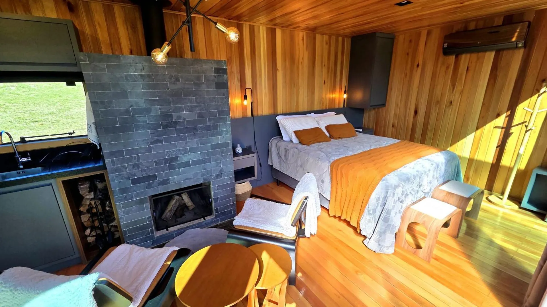 Cabanas Alto Padrao Com Jacuzzi, Lareira E Cachoeira Exclusiva Urupema 0*,