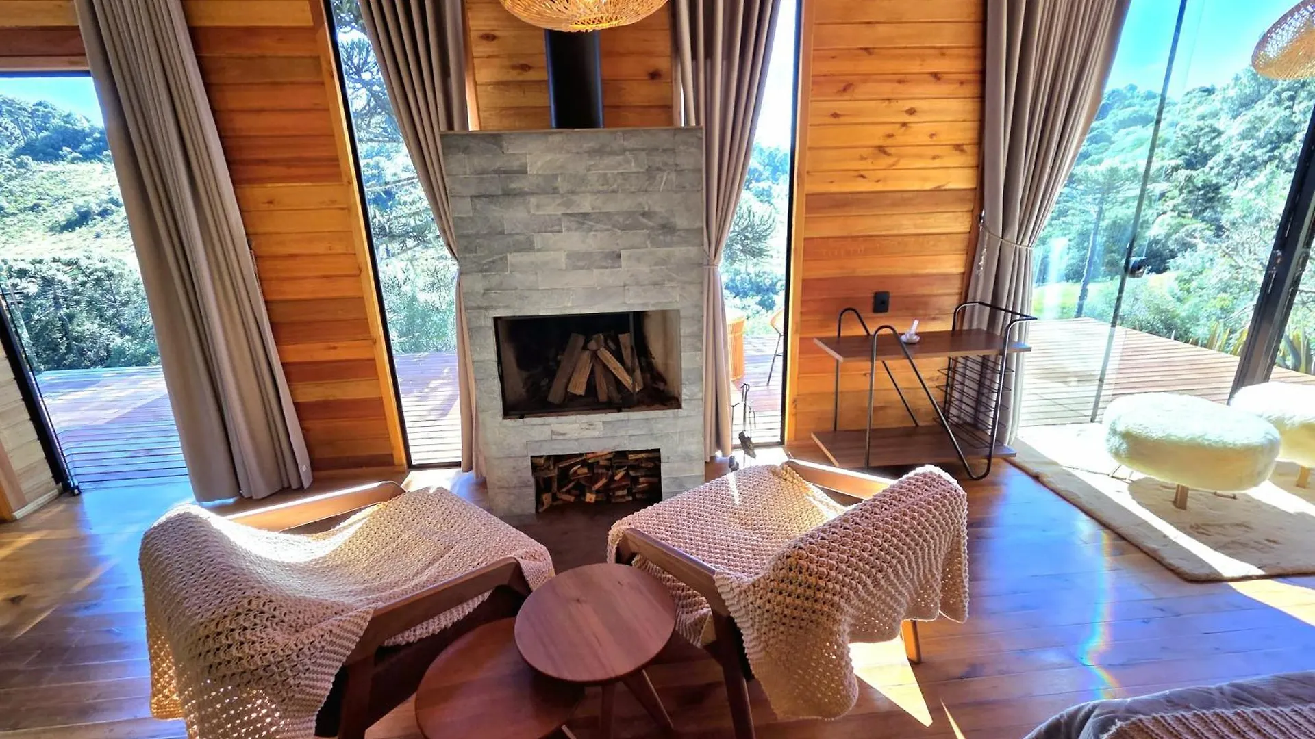 Cabanas Alto Padrao Com Jacuzzi, Lareira E Cachoeira Exclusiva Urupema